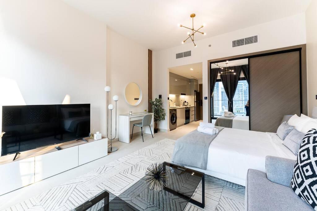 Havn - In Business Bay, Burj Khalifa View Apartment *